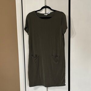 Sigrid and Olsen olive Green Casual Dress with Pockets